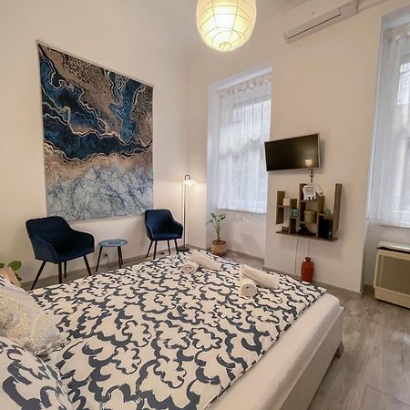 Free Parking, Downtown Apartment Near New York Cafe بودابست المظهر الخارجي الصورة